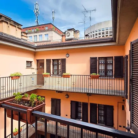 Wonderful Penthouse In The Heart Of Milan-2